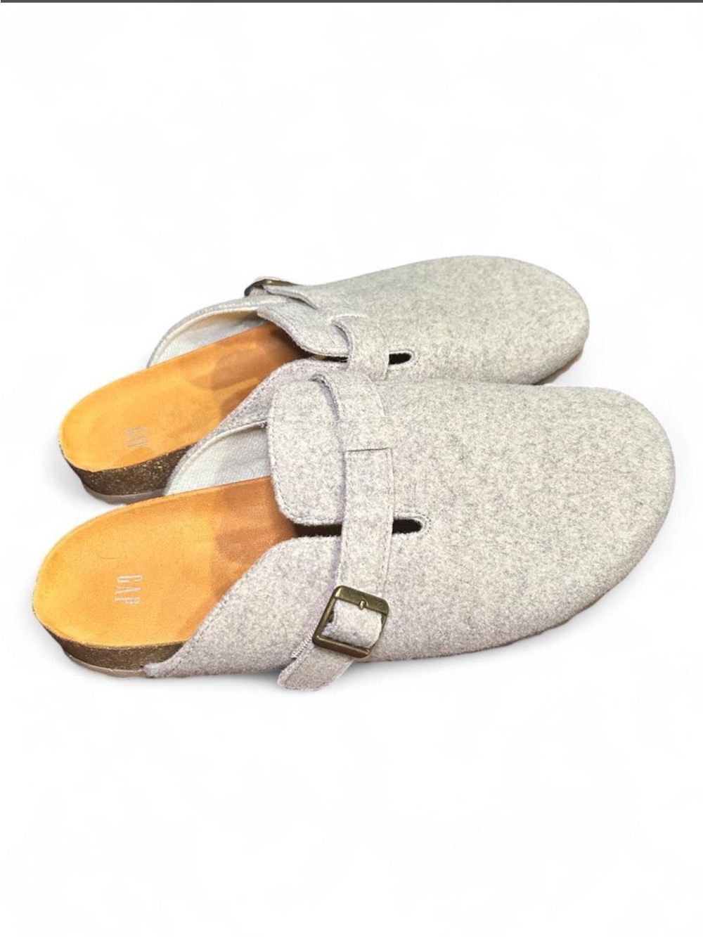 NWOT GAP Gray Beige Slip-On Clog Shoes - Picture 2 of 6
